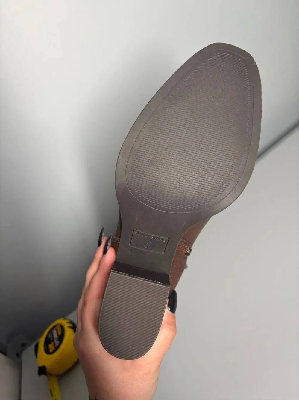 Sun + Stone women’s sun